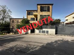 Villetta a schiera in Residenziale