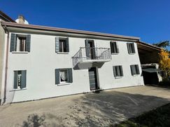 Casa Bi/Trifamiliare in Residenziale