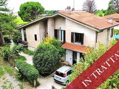 Villa in Residenziale