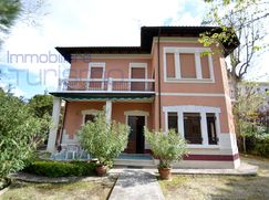 Villa in Residenziale