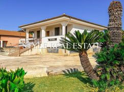 Villa in Residenziale