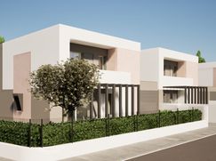 Casa Bi/Trifamiliare in Residenziale
