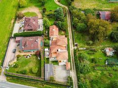 Casa Bi/Trifamiliare in Residenziale
