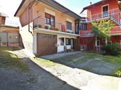 Casa Bi/Trifamiliare in Residenziale
