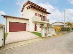 Casa indipendente in Residenziale