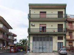 Casa Bi/Trifamiliare in Residenziale