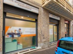 Negozio/Locale commerciale in Commerciale