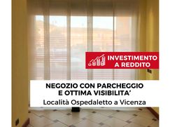 Negozio/Locale commerciale in Commerciale