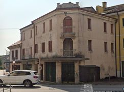 Edificio in Residenziale