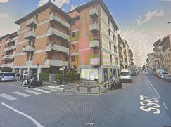 Negozio/Locale commerciale in Commerciale
