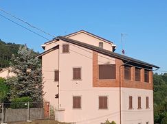 Casa Bi/Trifamiliare in Residenziale