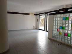 Ufficio in Commerciale