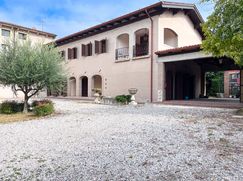 Villa in Residenziale