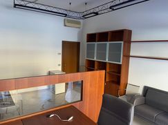 Ufficio in Commerciale