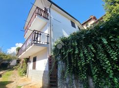 Casa Bi/Trifamiliare in Residenziale