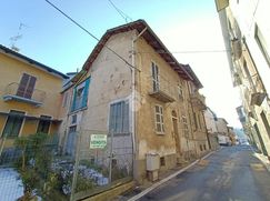 Casa Bi/Trifamiliare in Residenziale
