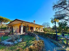 Villa in Residenziale