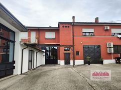 Capannone in Commerciale