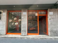 Negozio/Locale commerciale in Commerciale