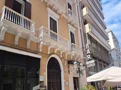 Ufficio in Commerciale