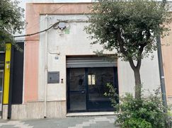 Negozio/Locale commerciale in Commerciale
