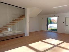 Casa Bi/Trifamiliare in Residenziale