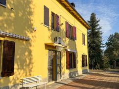 Casa Bi/Trifamiliare in Residenziale