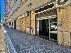 Negozio/Locale commerciale in Commerciale