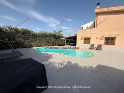 Casa Bi/Trifamiliare in Residenziale