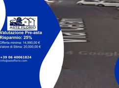 Box/posto auto in Residenziale