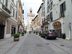 Negozio/Locale commerciale in Commerciale
