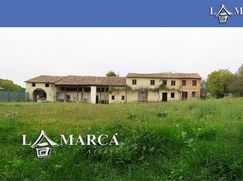 Rustico/Casale in Residenziale