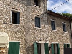 Casa Bi/Trifamiliare in Residenziale
