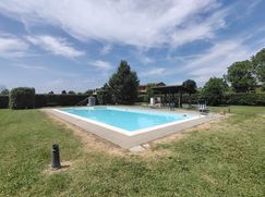 Casa Bi/Trifamiliare in Residenziale