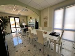 Ufficio in Commerciale