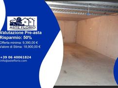 Box/posto auto in Residenziale