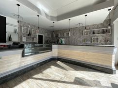 Negozio/Locale commerciale in Commerciale