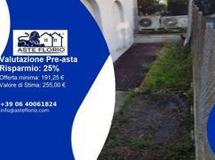 Box/posto auto in Residenziale