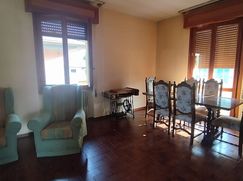 Casa Bi/Trifamiliare in Residenziale