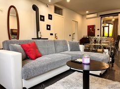Casa Bi/Trifamiliare in Residenziale