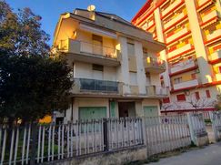 Edificio in Residenziale