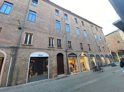 Ufficio in Commerciale