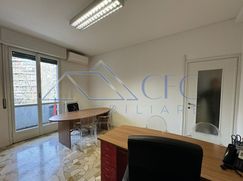 Ufficio in Commerciale