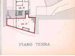 Negozio/Locale commerciale in Commerciale