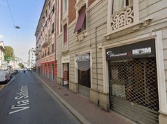 Negozio/Locale commerciale in Commerciale
