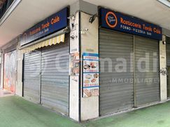 Negozio/Locale commerciale in Commerciale