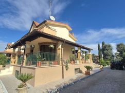 Villa in Residenziale