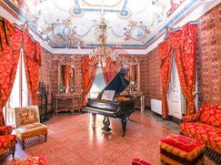 Casa Bi/Trifamiliare in Residenziale