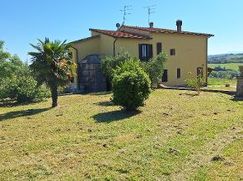 Casa Bi/Trifamiliare in Residenziale