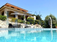 Villa in Residenziale
